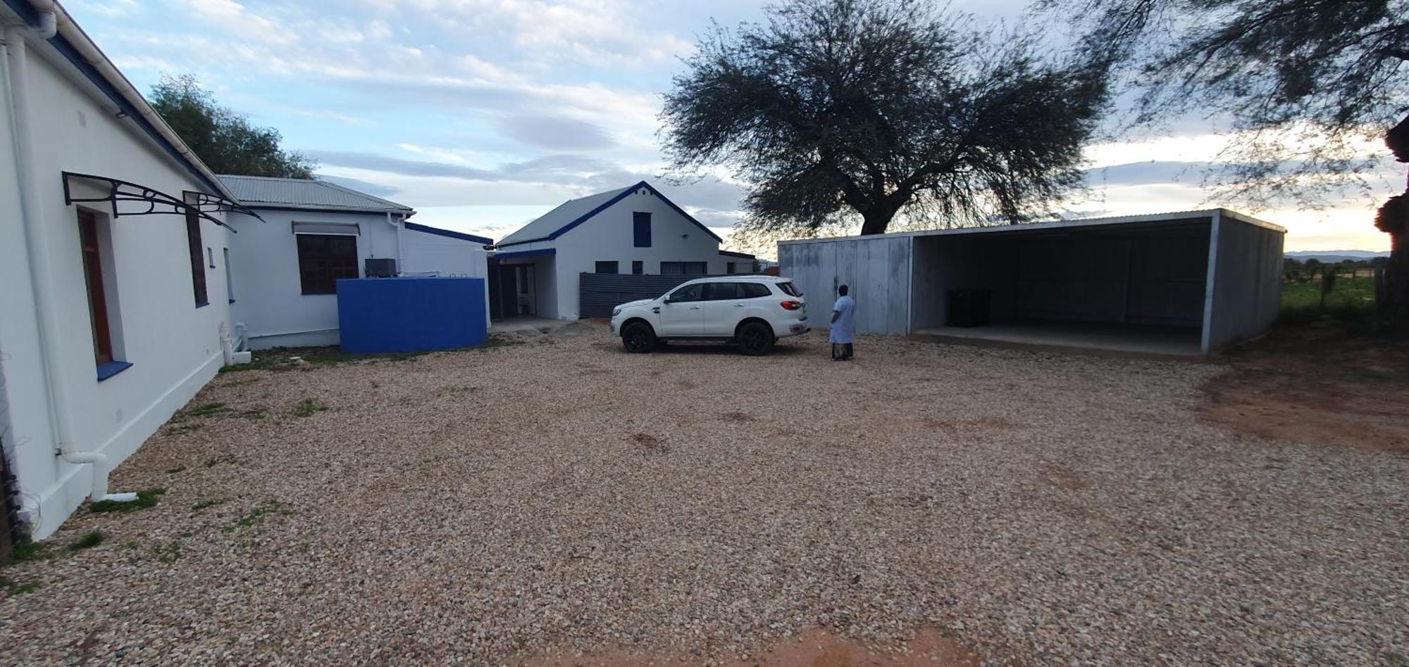 Karoo Leeu Self Catering Villa Оудсхорн Екстериор снимка